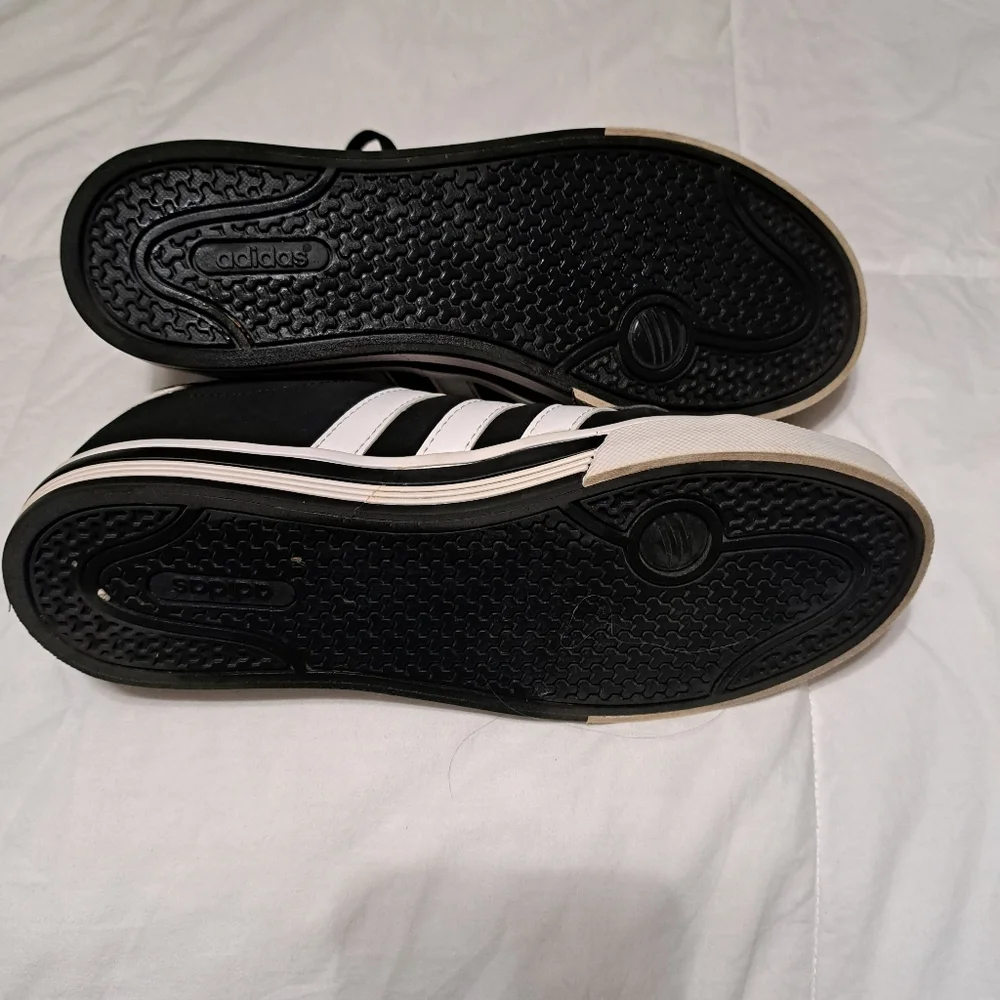 Adidas Neo - Picture 4 of 8